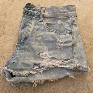 American eagle Tom girl shortie jean shorts